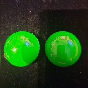 Bold Green Vintage Dome Clip-On Earrings